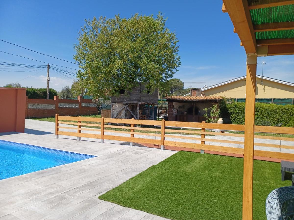 فيلا Piscina De Sal Barbacoa Wifi, Parking Gratis, 3 Min Pga Casa El Roble خيرونا المظهر الخارجي الصورة