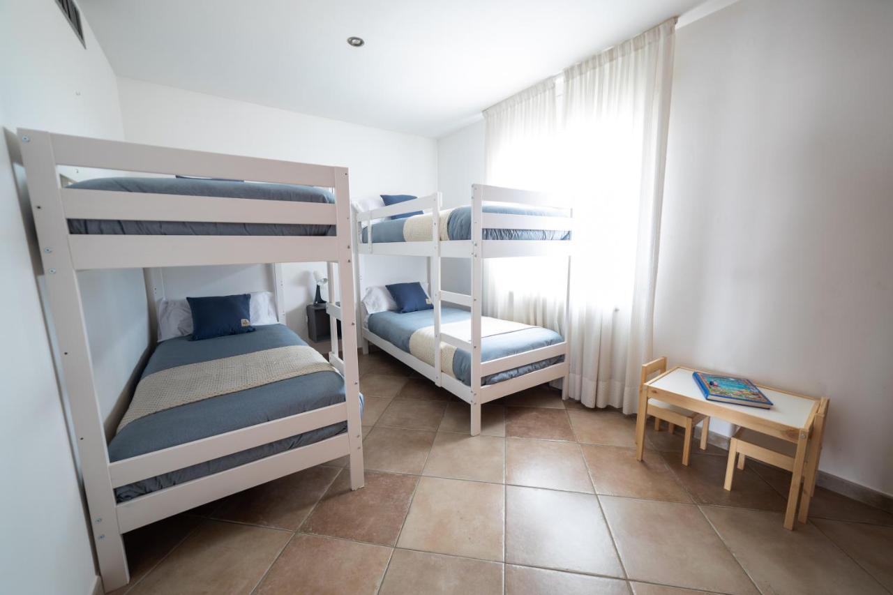 فيلا Piscina De Sal Barbacoa Wifi, Parking Gratis, 3 Min Pga Casa El Roble خيرونا المظهر الخارجي الصورة