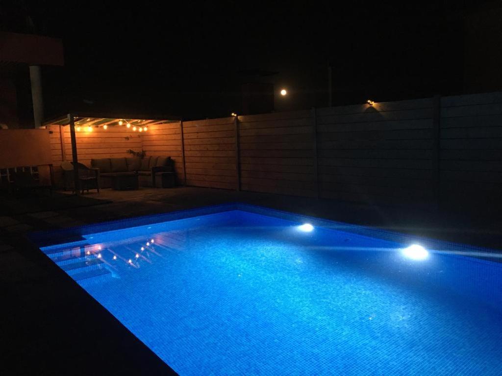 فيلا Piscina De Sal Barbacoa Wifi, Parking Gratis, 3 Min Pga Casa El Roble خيرونا المظهر الخارجي الصورة